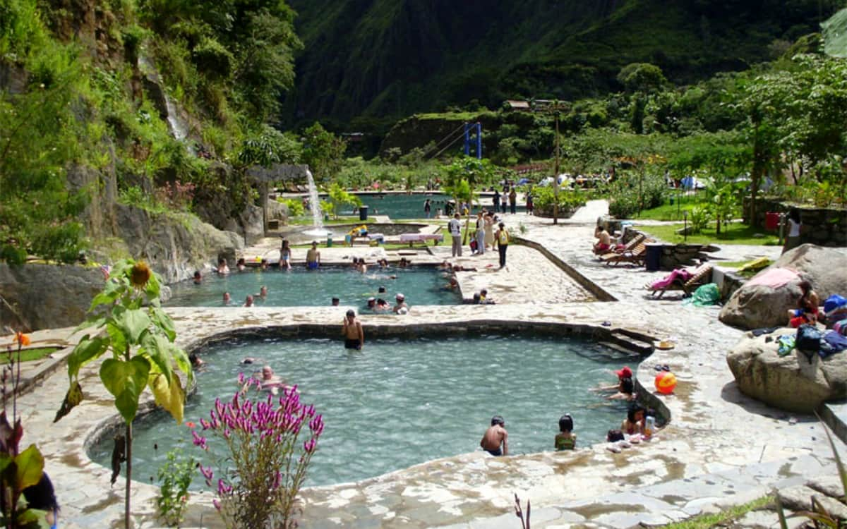 Aguas Termais medicinais Colcamayo, está perto de Machu Picchu vila