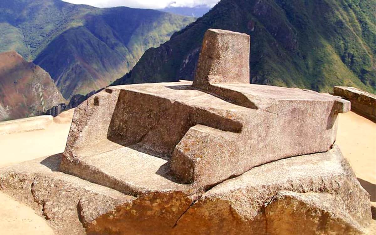 Intihuatana en Machu Picchu Intihuatana en Machu Picchu