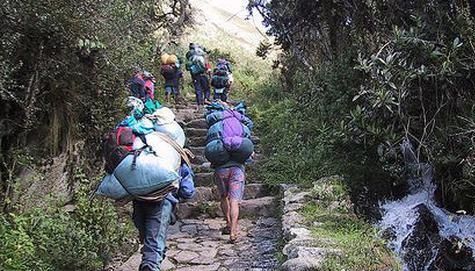 Porteadores del Camino Inca (2)