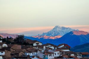 How is the weather in Cusco, Peru?