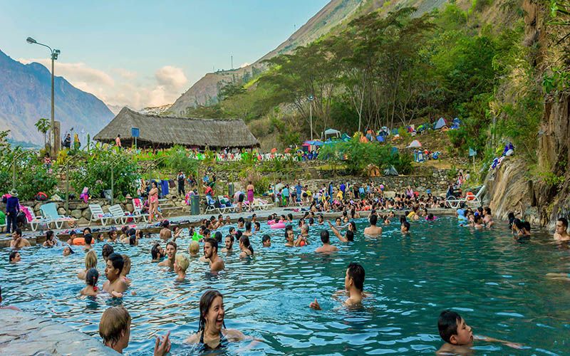 Aguas Termais medicinais Colcamayo, está perto de Machu Picchu vila