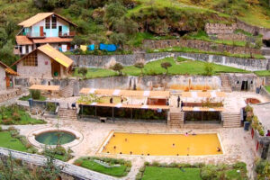 Chimur Thermal Baths