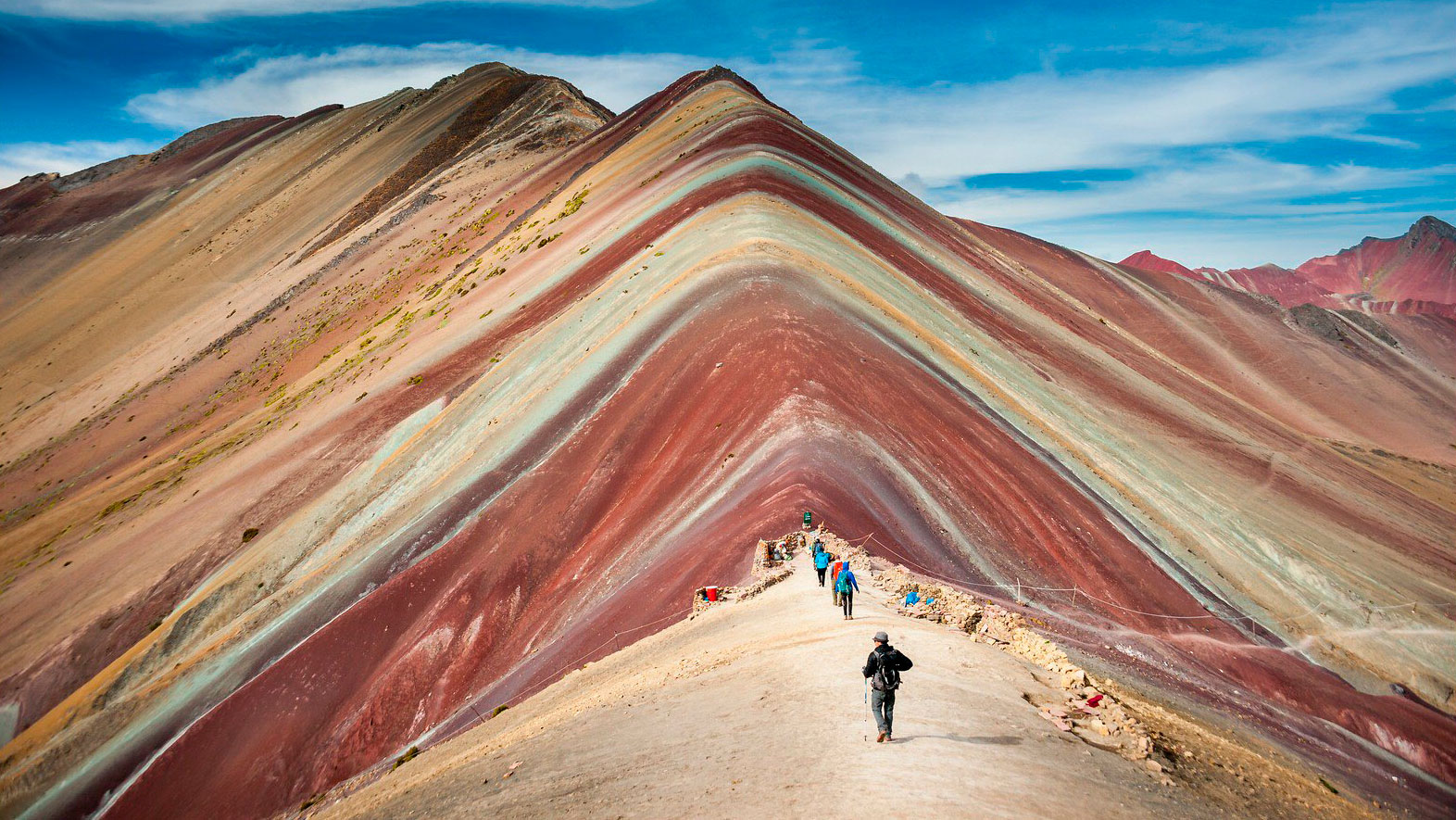 Rainbow-Mountain-Peru