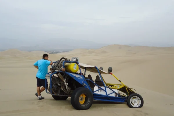 Activities in Huacachina Ica: Sandboarding, Buggy Tours and More Adventures 2025