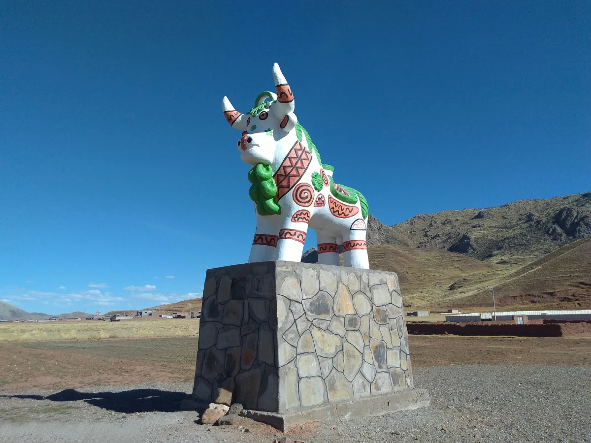 Descubra o Touro Pucará: O Guardião Andino da Boa Sorte