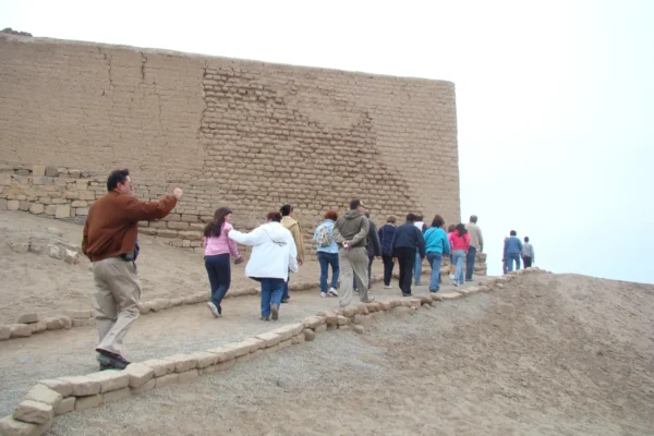 Discover the Pachacamac Ruins: A Historical Treasure Near Lima Discover the Pachacamac Ruins: A Historical Treasure Near Lima