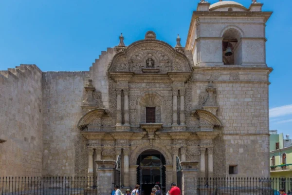 The 3 best religious architectures of Arequipa