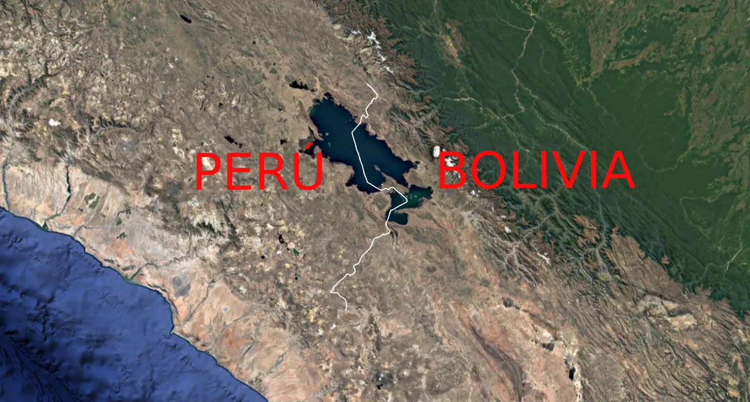 Dónde se encuentra el Lago Titicaca