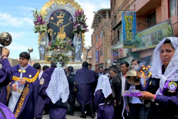 The main festivals of Peru The main festivals of Peru