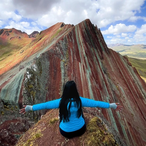 Pallay Puncho Mountain Trek