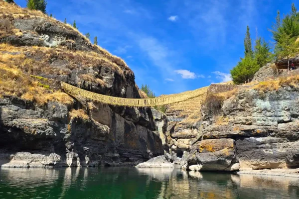 What Is the Oldest Bridge in Peru? History, Tradition, and a Living Legacy