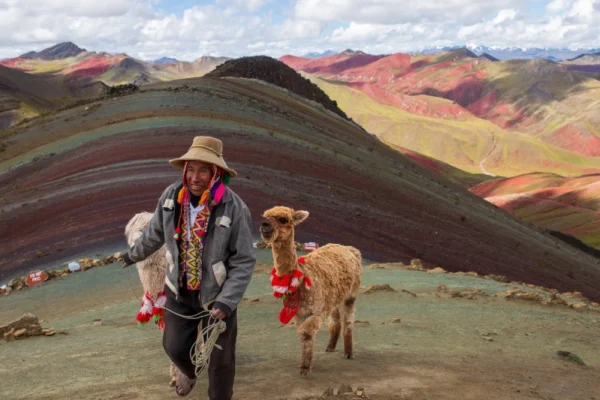 Palcoyo Mountain, “the little sister of Vinicunca Rainbow Mountain”